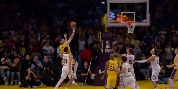 饶了小卡吧！血拼14中1+6犯离场！湖人球迷跪谢！