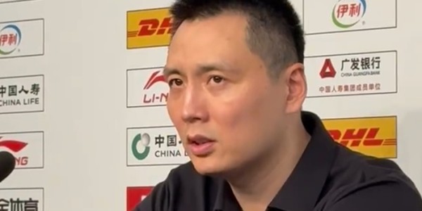 九游娱乐-洛夫顿G4仅打两分钟，卢伟明确表示效果不佳，双小外压力大！|广厦|总决赛|古德温|发布会|伤病_新浪体育_新浪新闻