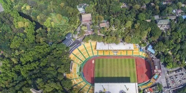 九游娱乐官方入口-燃爆越秀山！粤超开幕式+揭幕战，广州主场迎战江门